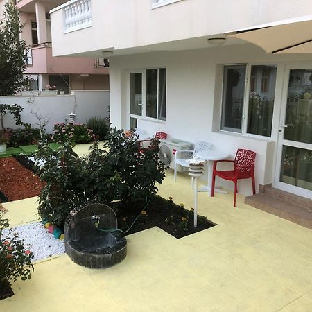 Borko Guest House Primorsko Exterior foto