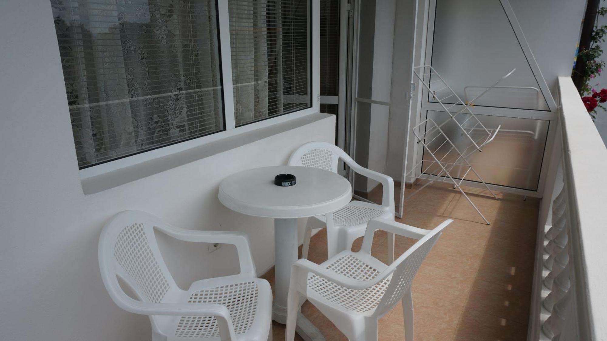 Borko Guest House Primorsko Exterior foto
